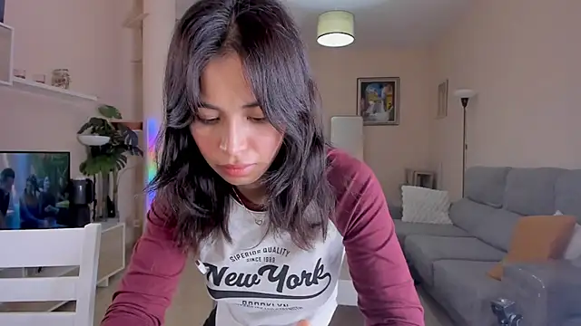 Snapshot of Adriennesexxx chatting on 18, 10, 2025 Adriennesexxx online show from 18, 10, 2025