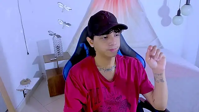 Snapshot of Brand_habes chatting on 9, 11, 2025 Brand habes online show from 9, 11, 2025