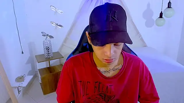 Snapshot of Brand_habes chatting on 12, 11, 2025 Brand habes online show from 12, 11, 2025