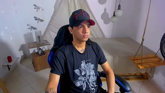 Snapshot of Brand_habes chatting on 7, 6, 2026 Brand habes online show from 7, 6, 2026