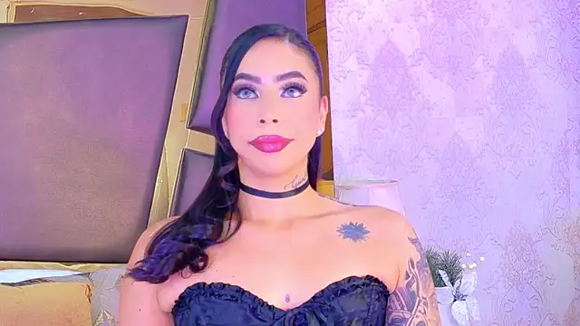 GiahDaniels online show from 9, 4, 2026