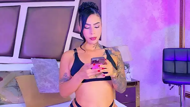 GiahDaniels online show from 3, 6, 2026