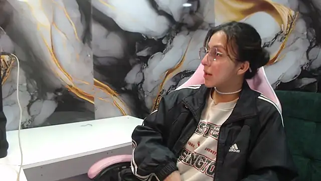 ling ling24 online show from 20, 10, 2025