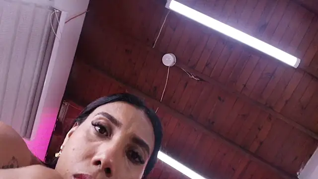 nata luna online show from 24, 10, 2025