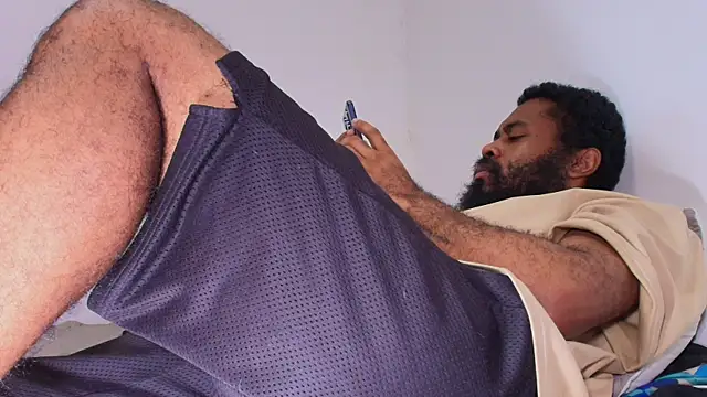 KaelMoreau online show from 7, 4, 2026