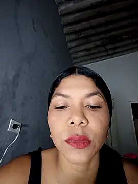 DIORA Latina online show from 6, 2, 2026