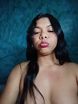Snapshot of DIORA_Latina chatting on 2, 6, 2026 DIORA Latina online show from 2, 6, 2026