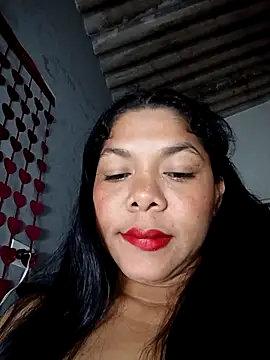 DIORA Latina online show from 9, 4, 2026