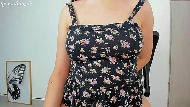 Snapshot of Nadiaa_ chatting on 1, 3, 2025 Nadiaa online show from 1, 3, 2025