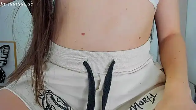 Snapshot of Nadiaa_ chatting on 10, 3, 2025 Nadiaa online show from 10, 3, 2025