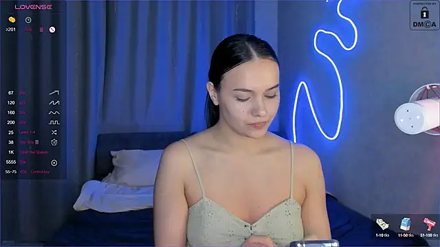  Sweetie  online show from 25, 1, 2025