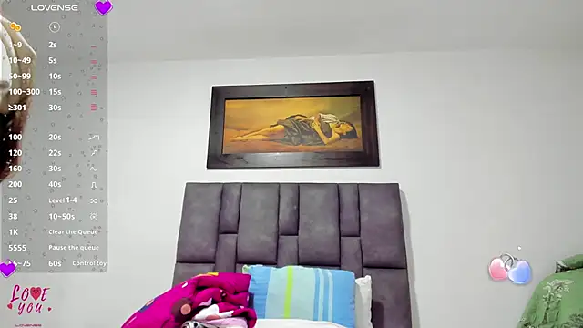 Vahiolet smith online show from 10, 4, 2026