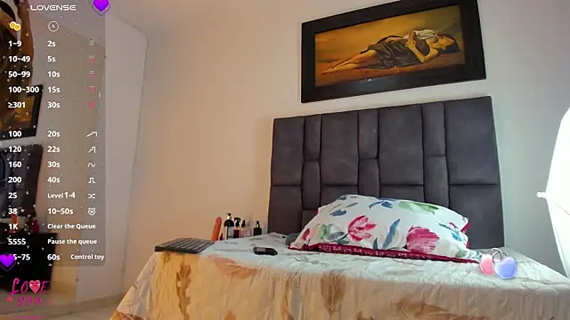 Vahiolet smith online show from 25, 3, 2026