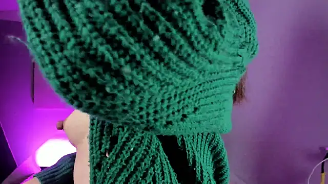 Miiaa wallace online show from 6, 11, 2025