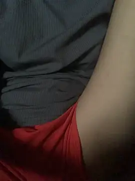 Snapshot of Asianmombigasss chatting on 12, 10, 2025 Asianmombigasss online show from 12, 10, 2025