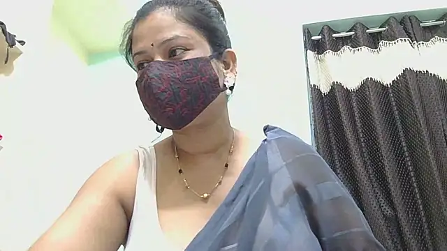 Snapshot of payal_sharma1 chatting on 6, 6, 2026 payal sharma1 online show from 6, 6, 2026