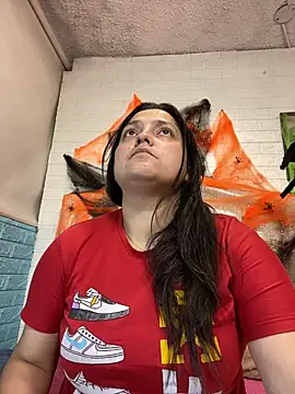 KataleyaStiward online show from 27, 10, 2025