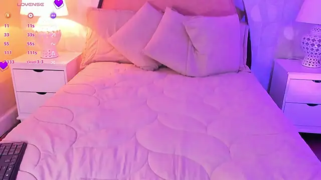 angeline teen online show from 24, 3, 2026