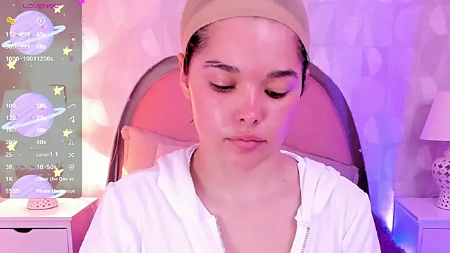 angeline teen online show from 10, 6, 2026