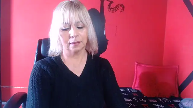 Snapshot of KLOE_PIELL chatting on 16, 6, 2026 KLOE PIELL online show from 16, 6, 2026