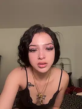 exoticmisfitt online show from 6, 2, 2026