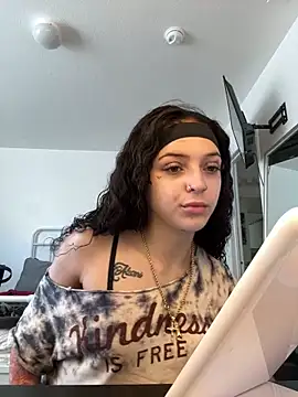 exoticmisfitt online show from 31, 1, 2026