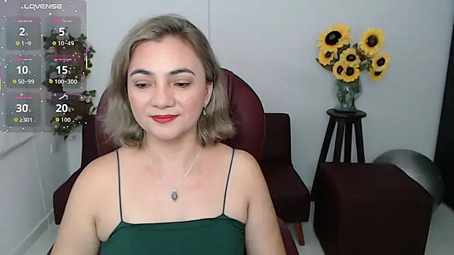 Snapshot of Ghada_milf chatting on 5, 5, 2026 Ghada milf online show from 5, 5, 2026