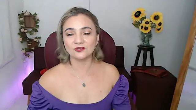 Snapshot of Ghada_milf chatting on 27, 5, 2026 Ghada milf online show from 27, 5, 2026