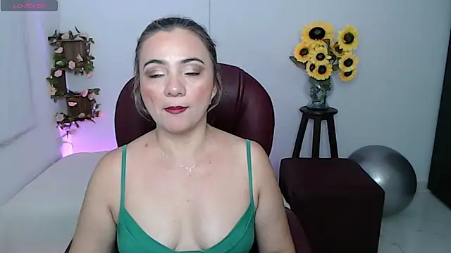 Ghada milf online show from 16, 3, 2026