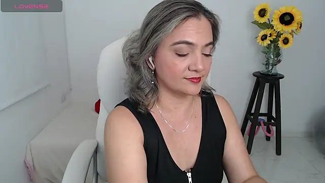 Ghada milf online show from 21, 10, 2025