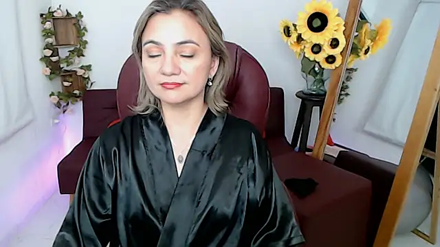Snapshot of Ghada_milf chatting on 29, 6, 2026 Ghada milf online show from 29, 6, 2026