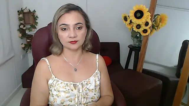 Snapshot of Ghada_milf chatting on 22, 6, 2026 Ghada milf online show from 22, 6, 2026