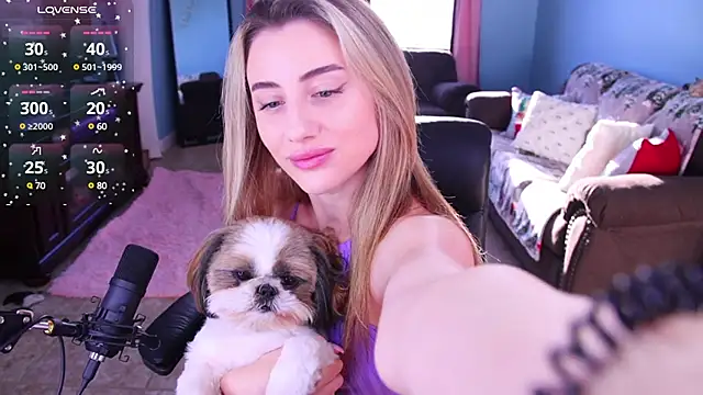 Naughty-Kitty1 online show from 17, 3, 2025