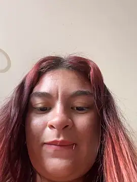 Snapshot of MiaLujan_ chatting on 14, 2, 2025 MiaLujan online show from 14, 2, 2025