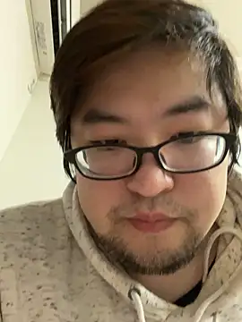 yuuki198912 online show from 12, 11, 2025