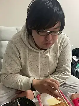 yuuki198912 online show from 13, 1, 2026