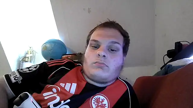 Nicolasjlhkjzl online show from 17, 6, 2026