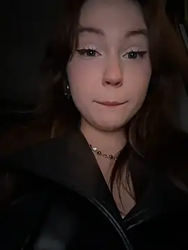 Peachy Dream online show from 8, 11, 2025