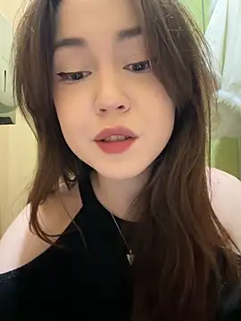 Peachy Dream online show from 12, 2, 2025