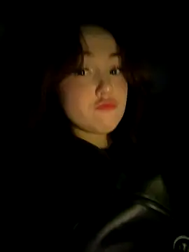 Peachy Dream online show from 25, 9, 2025