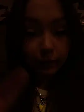 Snapshot of Peachy_Dream chatting on 12, 5, 2026 Peachy Dream online show from 12, 5, 2026