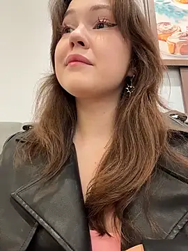 Peachy Dream online show from 31, 10, 2025