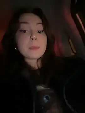 Peachy Dream online show from 2, 10, 2025