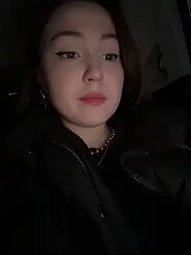 Peachy Dream online show from 5, 2, 2026