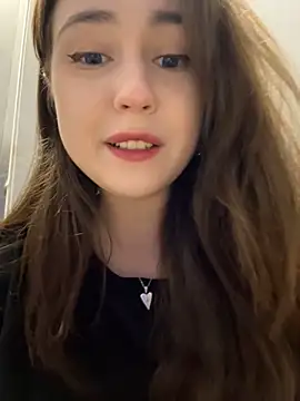 Peachy Dream online show from 7, 3, 2025