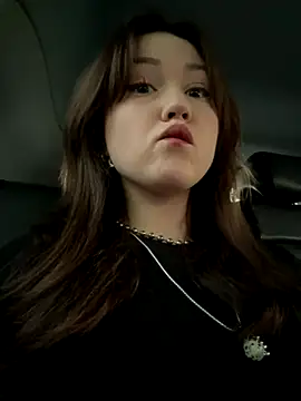 Peachy Dream online show from 10, 9, 2025