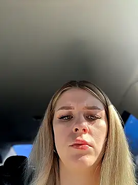 Love Bri online show from 19, 4, 2026