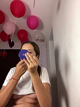 Penelope-Hot online show from 15, 2, 2025