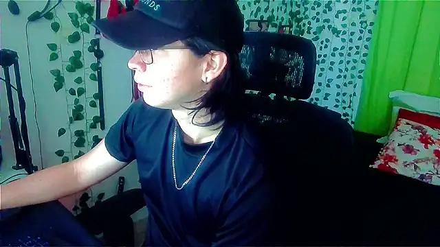 Andy gray online show from 8, 7, 2026