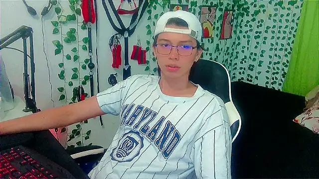 Andy gray online show from 4, 5, 2026